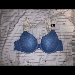 Victoria’s secret bra